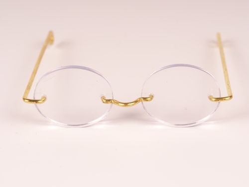 Brille goldfarben mit Glas 65 mm